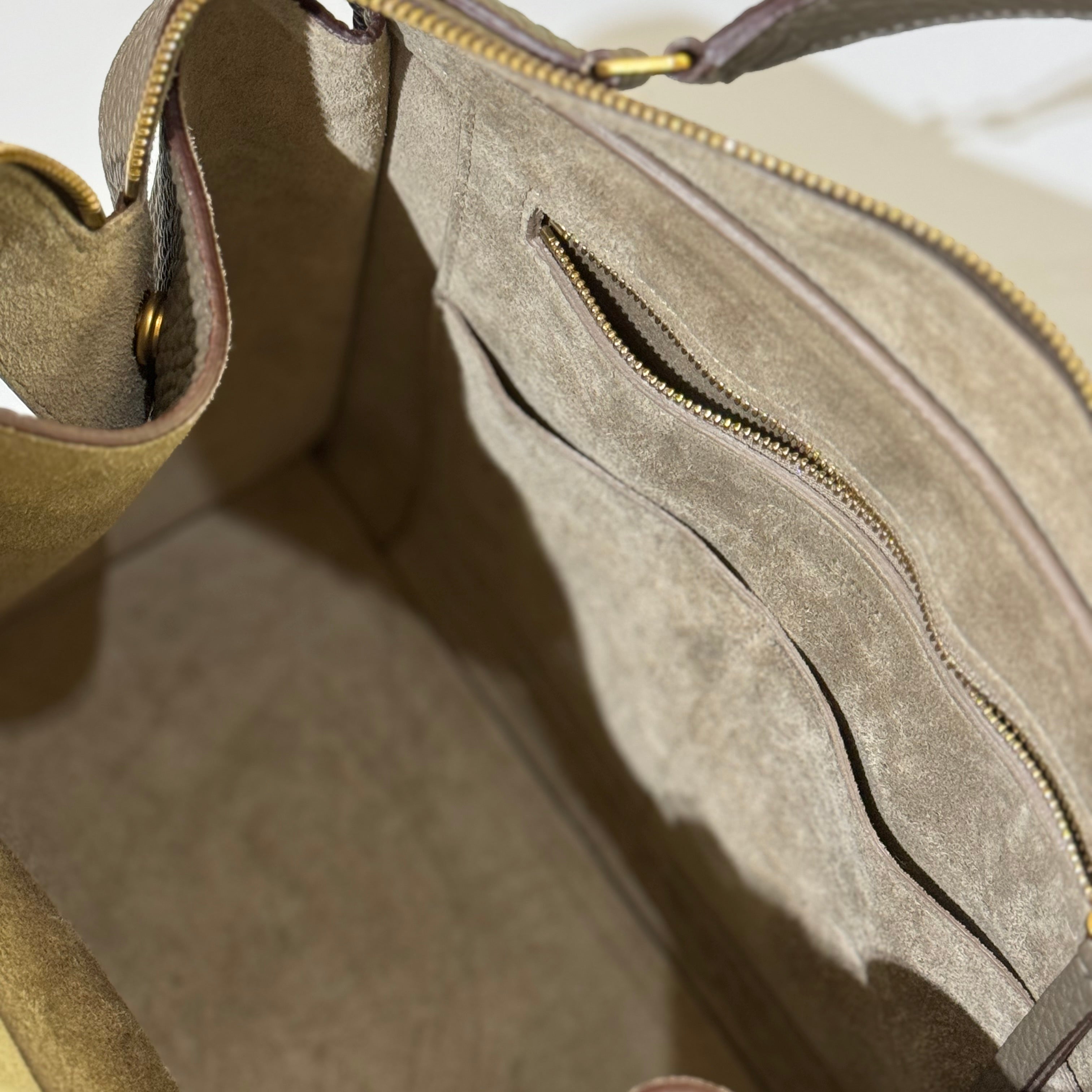 CELINE RING BAG