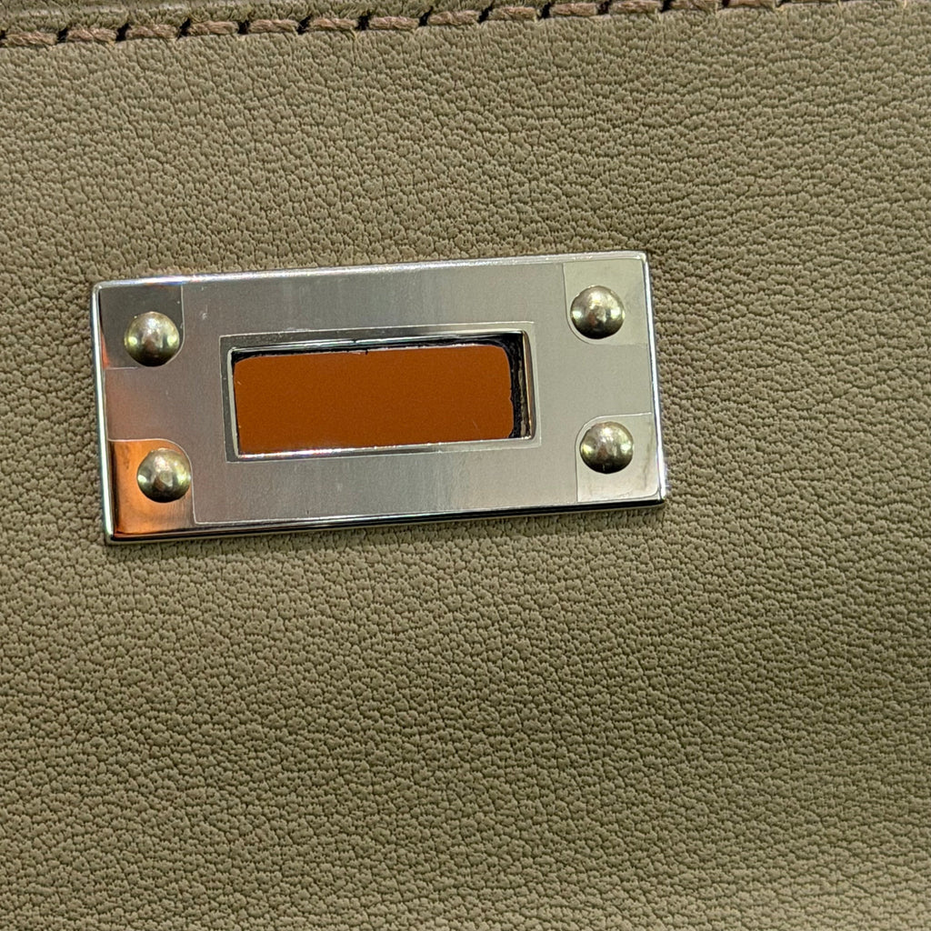 Hermes Kelly 25 Alezan/Beige Swift Leather with Silver Hardware (Stamp W)