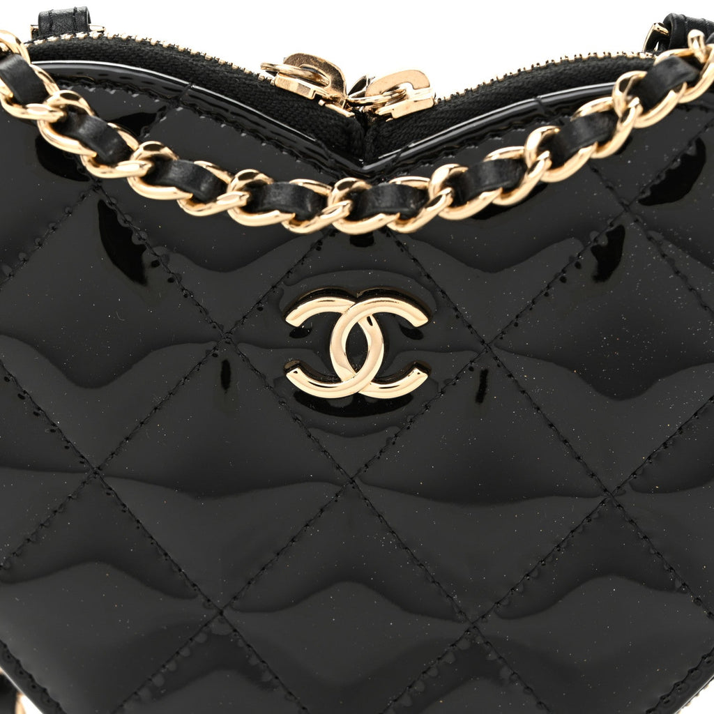 Patent Calfskin Resin Quilted CC Heart Clutch With Chain Black