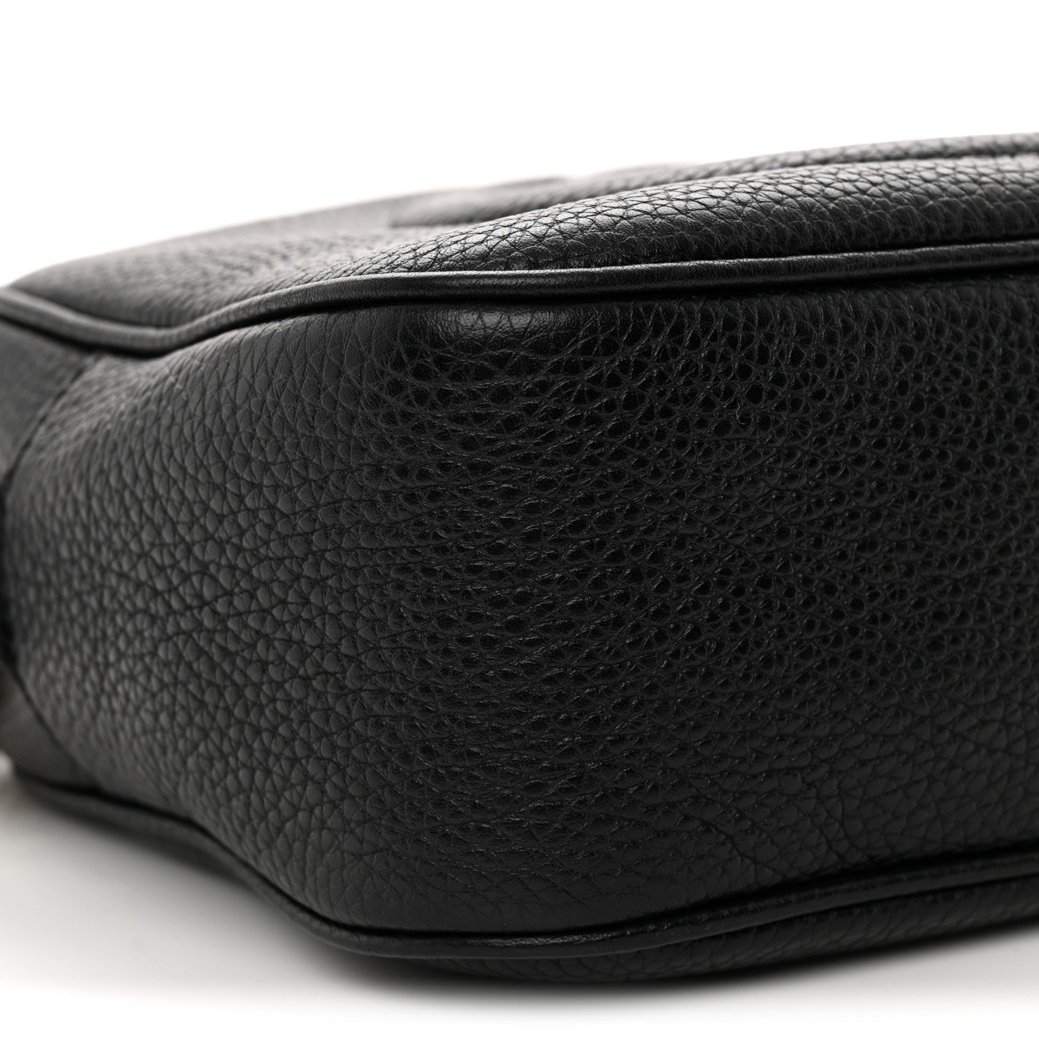 Pebbled Calfskin Soho Disco Bag Black