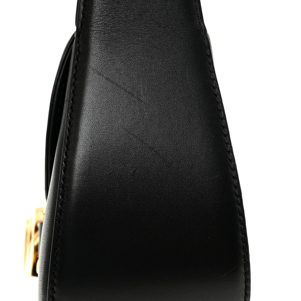 Smooth Calfskin Vlogo Chain Shoulder Bag Black