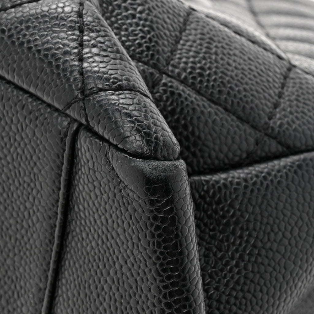 Caviar Quilted Grand Shopping Tote GST Black