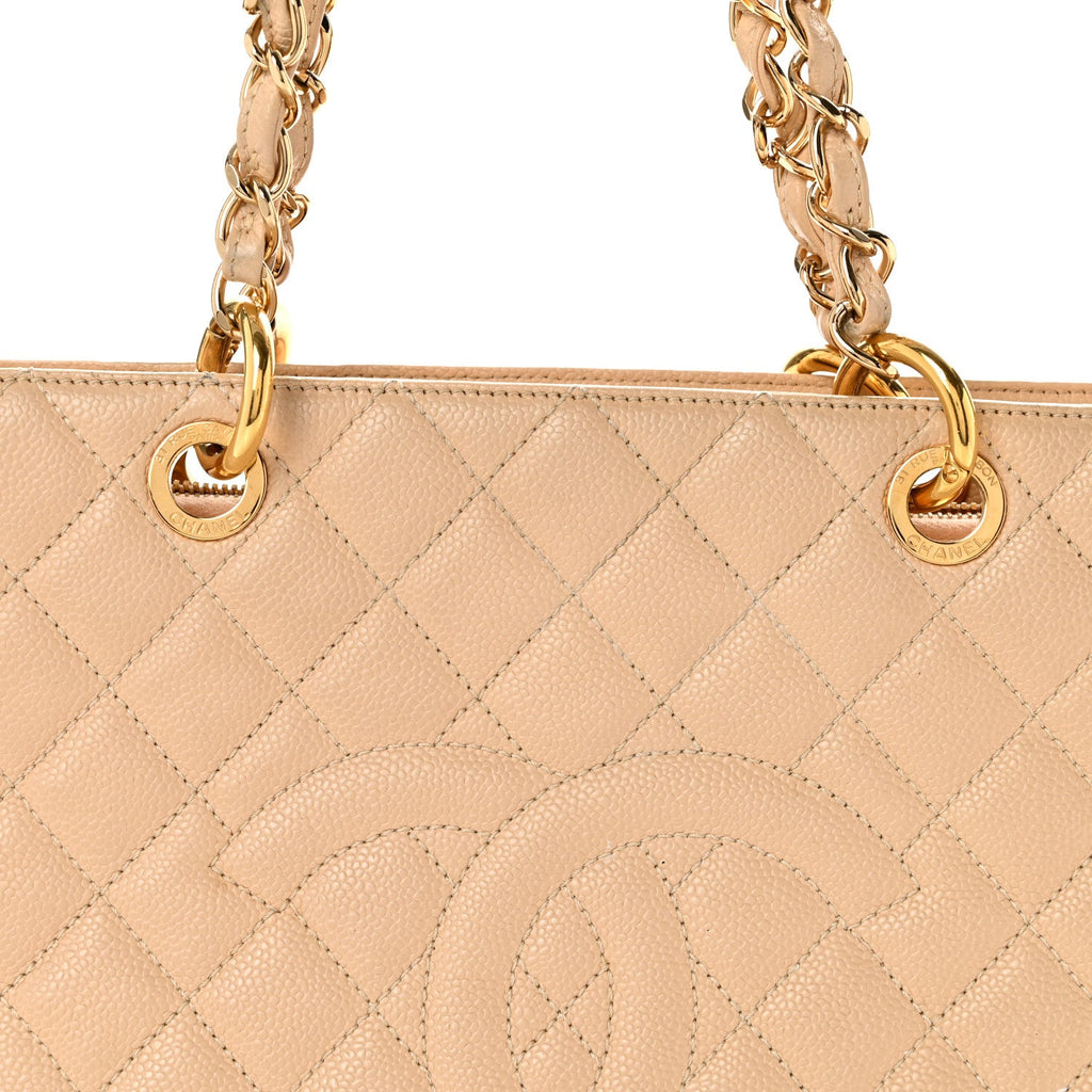Caviar Quilted Grand Shopping Tote GST Beige Clair