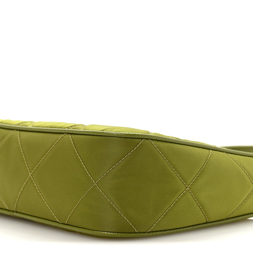 Re-Nylon Saffiano Stitched Mini Re-Edition 1995 Chaine Shoulder Bag Edera