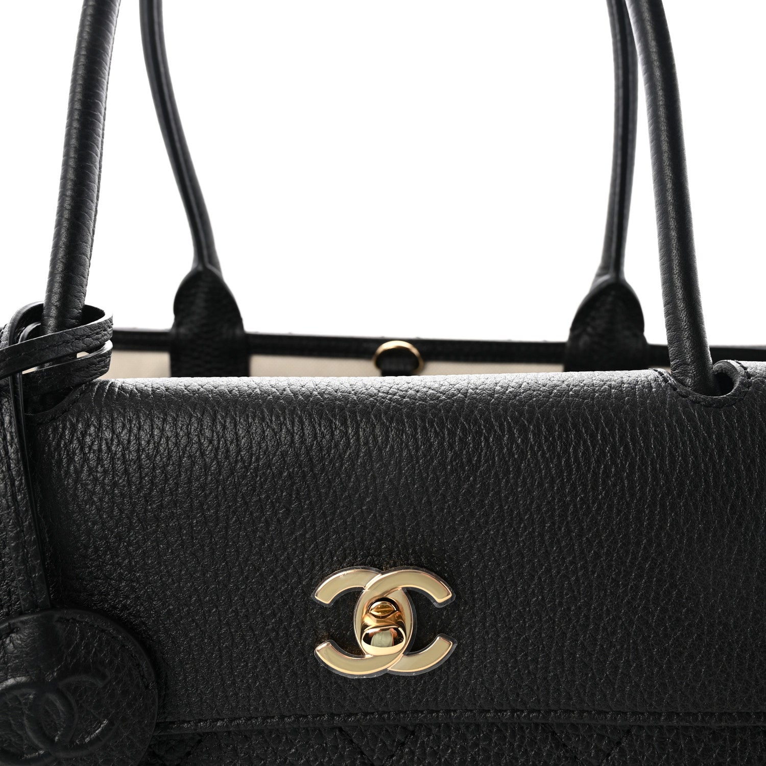 Grained Calfskin Stitched Urban Essentials Large Shopping Bag Black