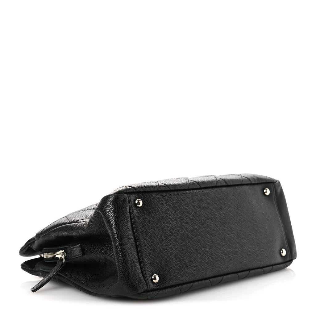 Caviar Quilted Timeless CC Soft Tote Black