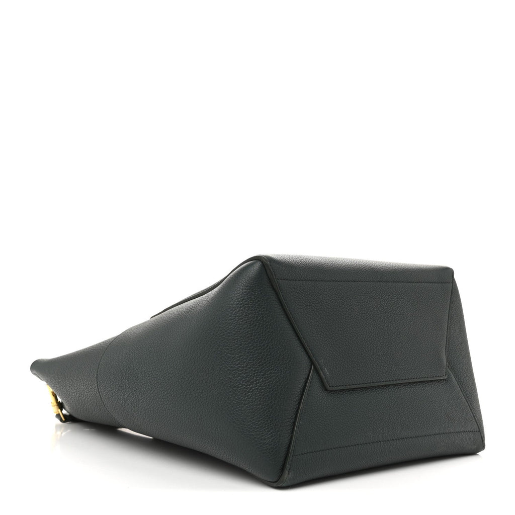 Soft Grained Calfskin Sangle Bucket Bag Amazone