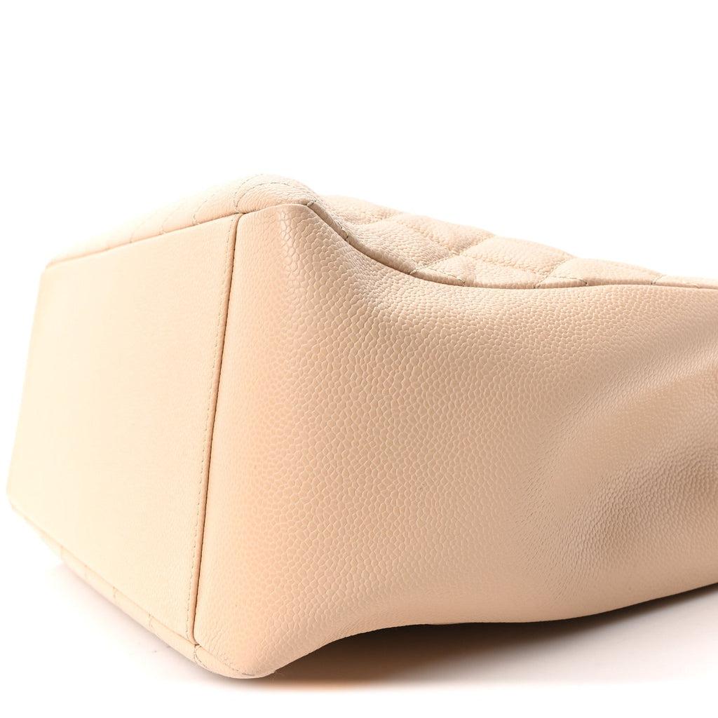 Caviar Quilted Grand Shopping Tote GST Beige Clair