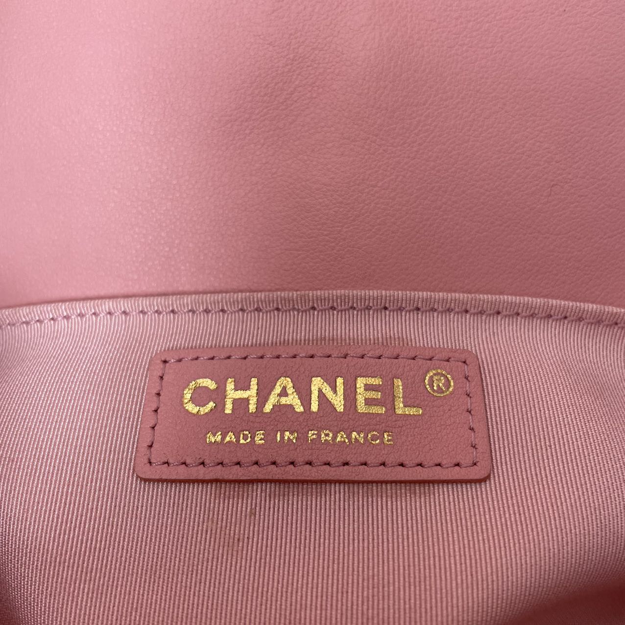 Chanel Medium Boy Flap Lambskin Pink 2018