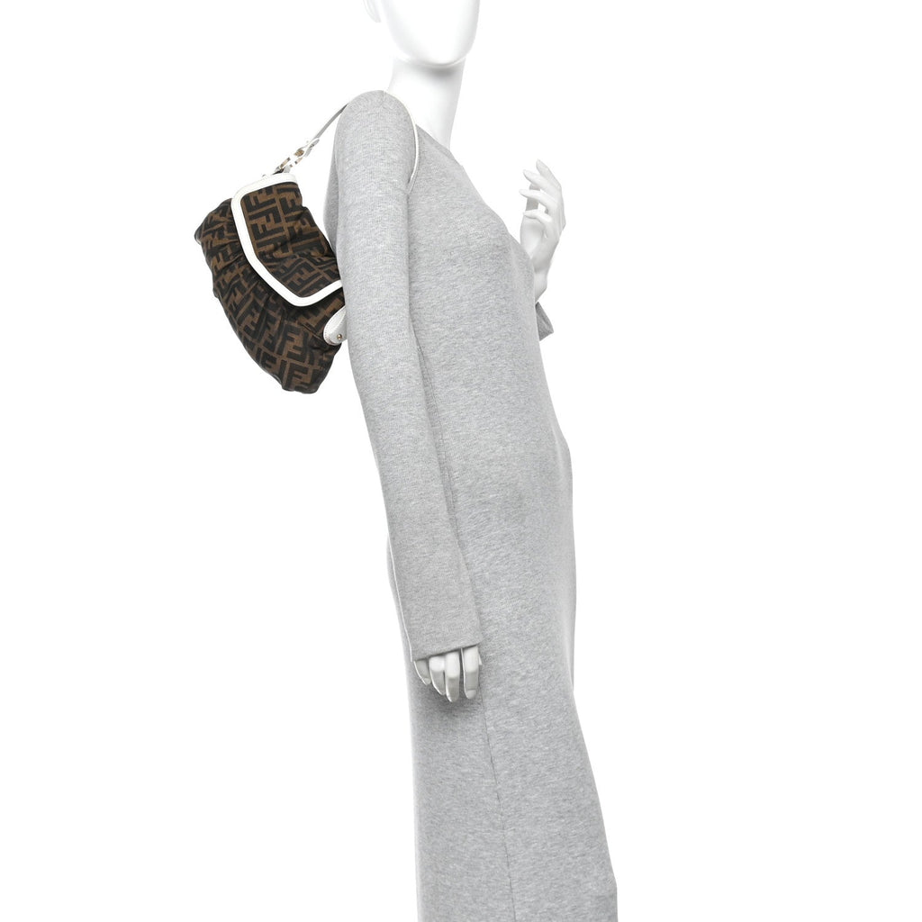 Zucca Cuoio Lucido Small Chef Shoulder Bag Tobacco White