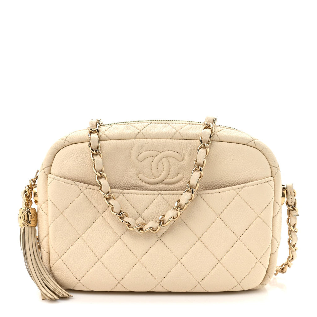 Caviar Flat Quilted Small Coco Tassel Camera Case White
