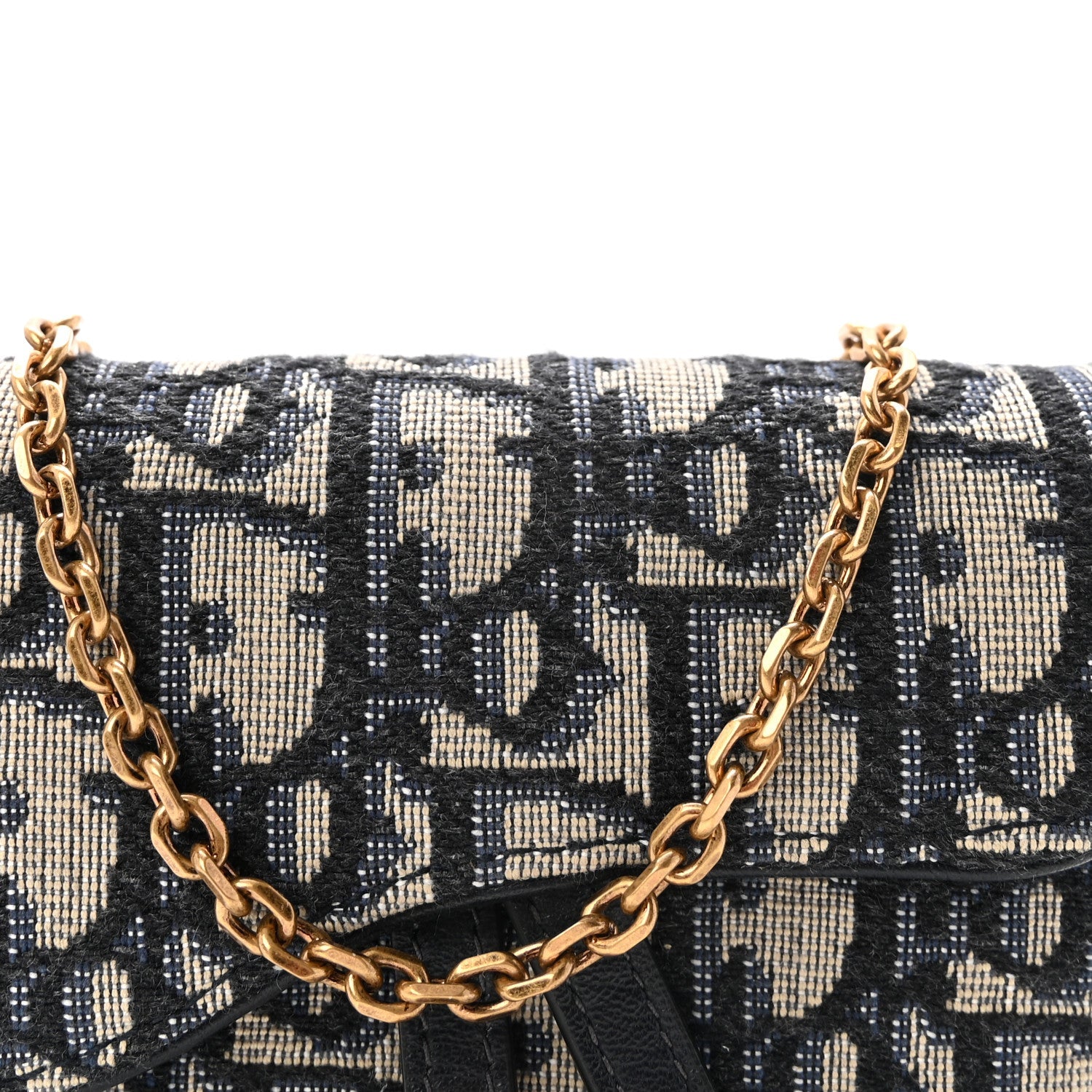 Oblique Nano Saddle Chain Pouch Blue