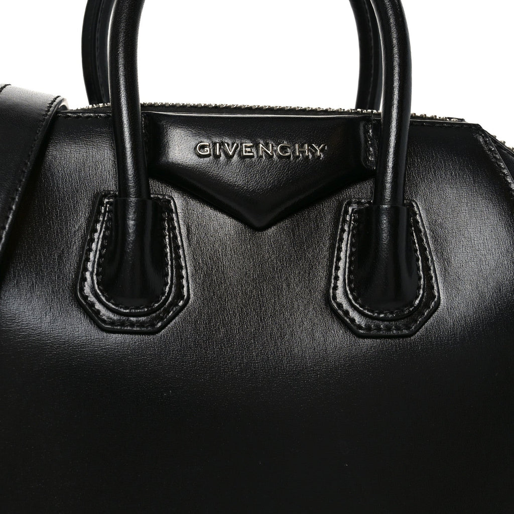 Shiny Lord Calfskin Mini Antigona Black