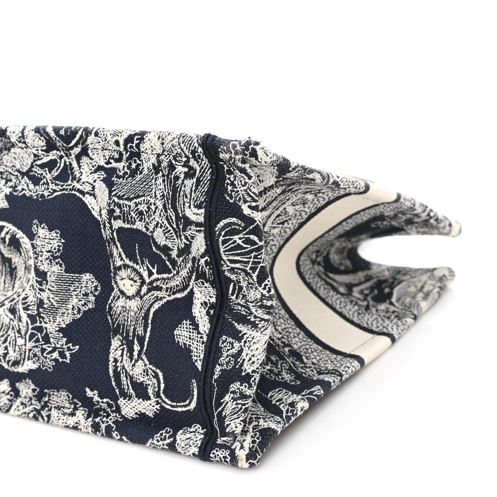 Canvas Embroidered Medium Dioriviera Toile De Jouy Reverse Book Tote Blue