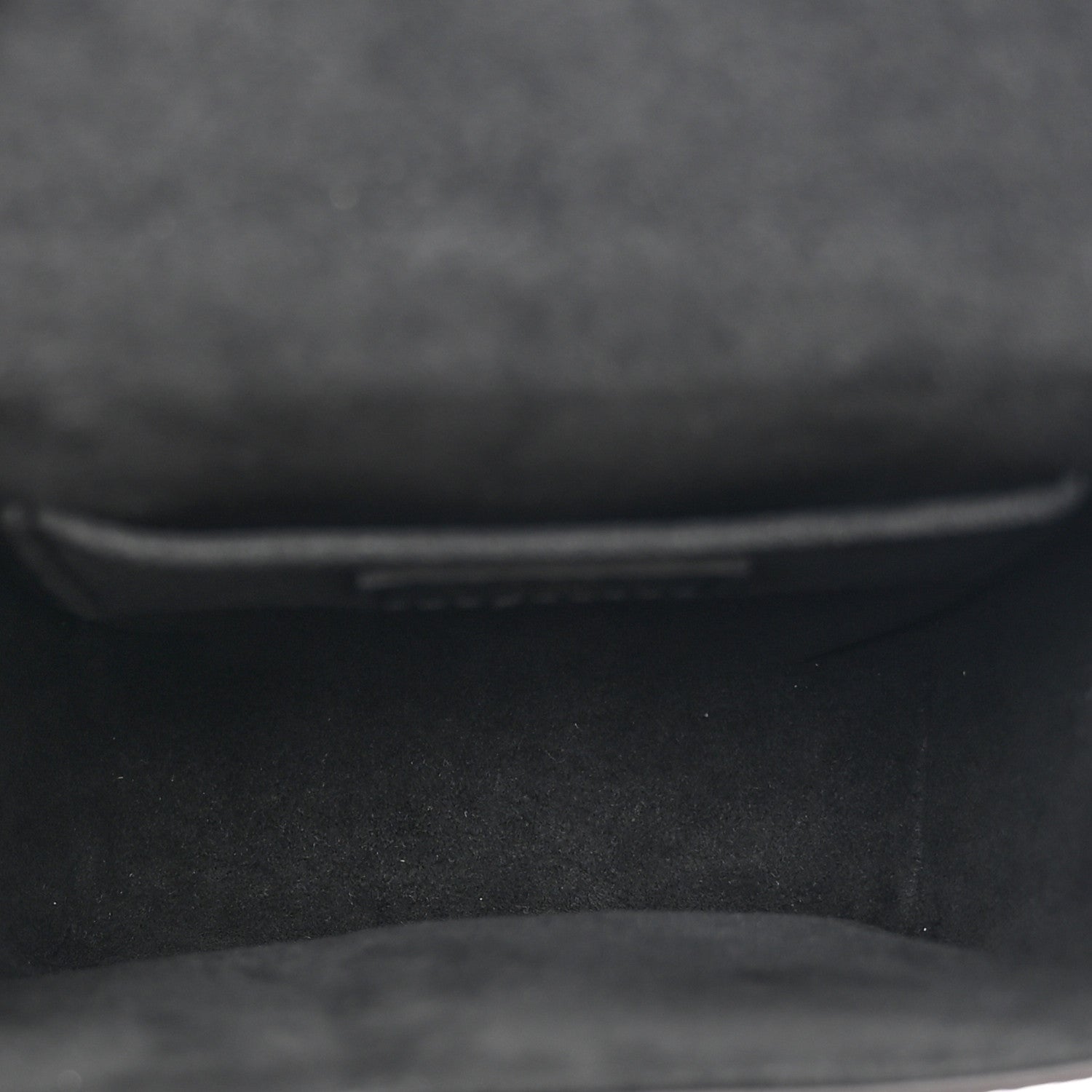 Reverse Monogram Camera Box NM