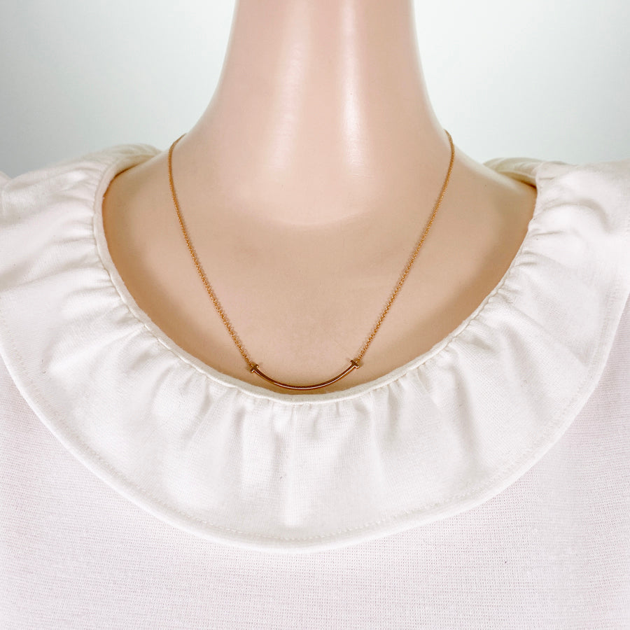 TIFFANY&Co. T Smile Small Necklace