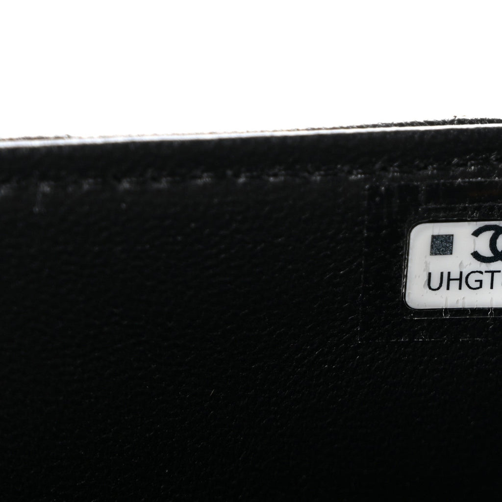 Lambskin Quilted Crossbody Flap Black