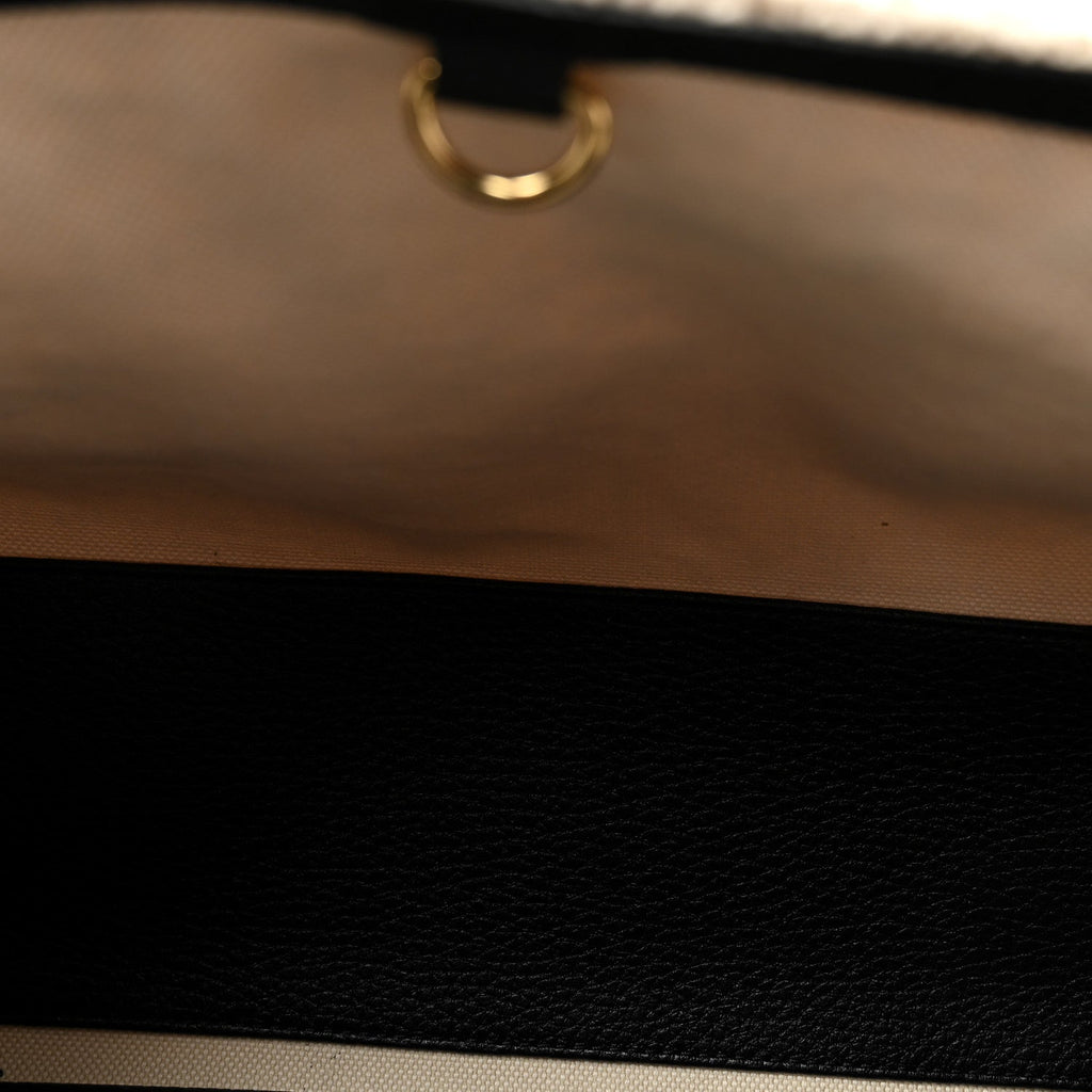 Grained Calfskin Boucle Urban Essentials Small Shopping Bag Black Ivory