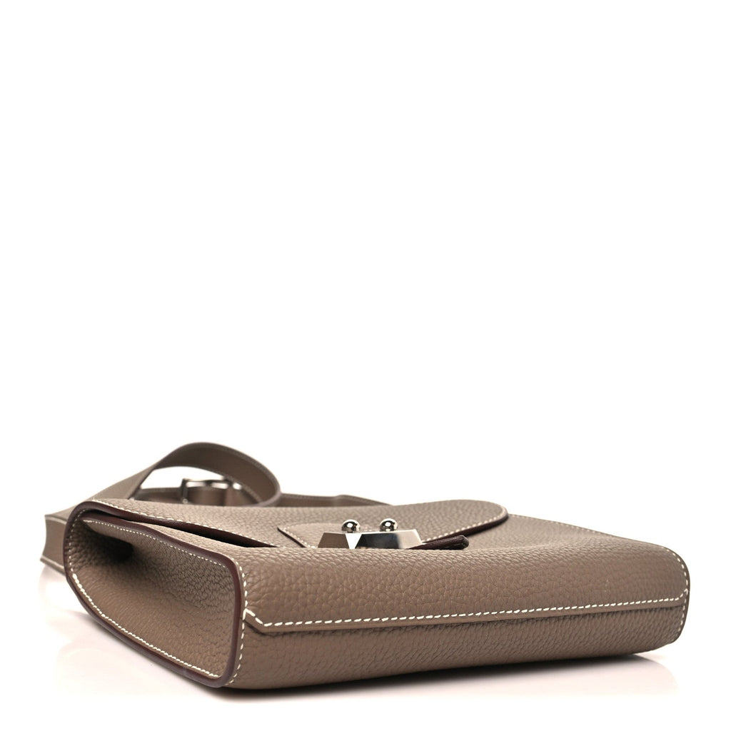 Togo Sac A Depeches 21 Messenger Bag Etoupe