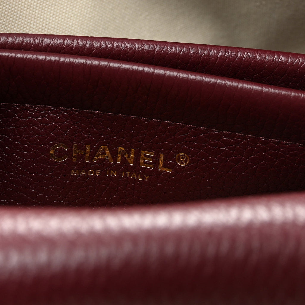 Grained Calfskin Stitched Urban Essentials Small Shopping Bag Burgundy