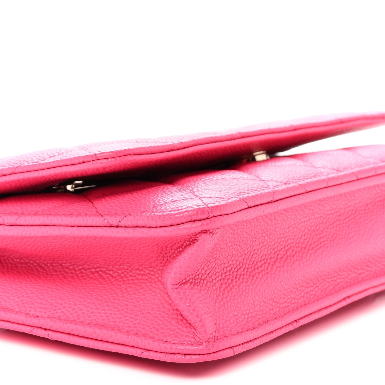 Caviar Quilted Wallet on Chain WOC Fuchsia