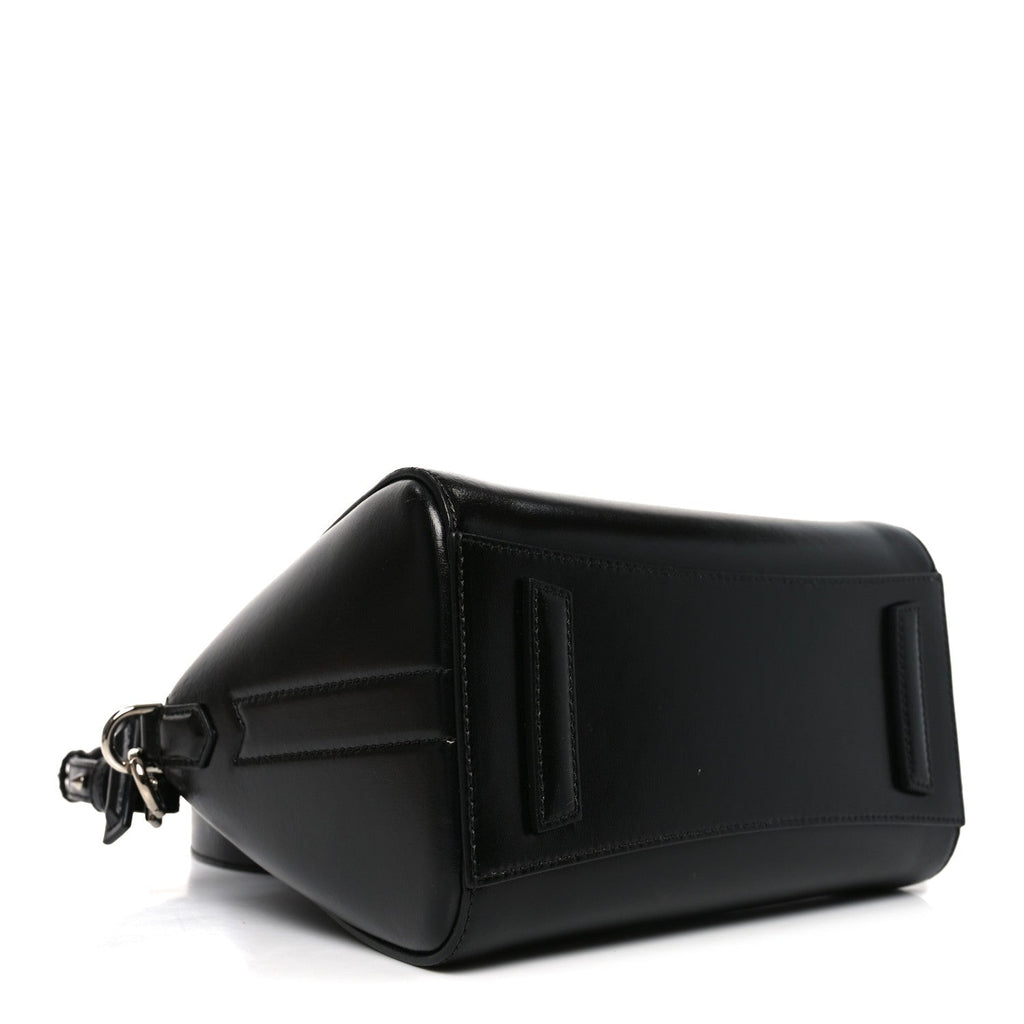 Shiny Lord Calfskin Mini Antigona Black