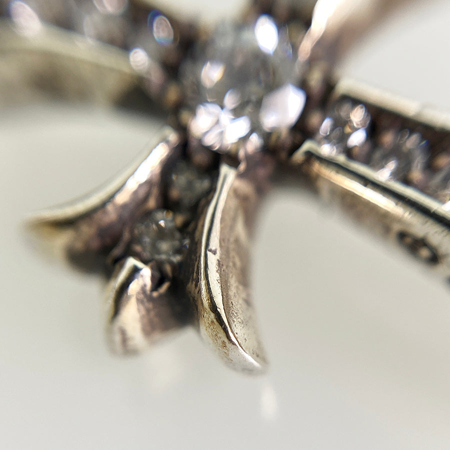 CHROME HEARTS Tiny CH Plus Charm Pendant top
