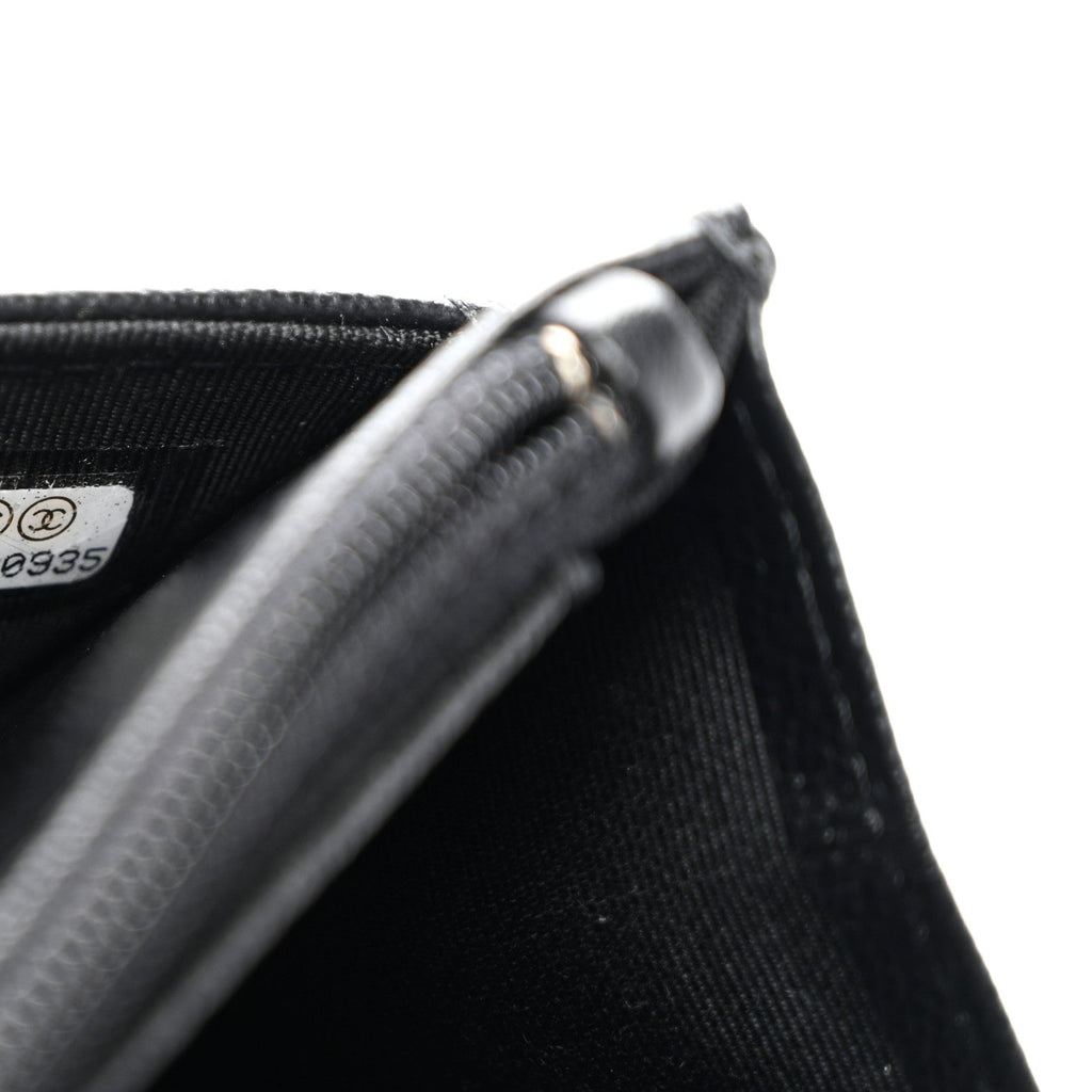 Grained Calfskin Quilted CC Box Wallet On Chain WOC Black