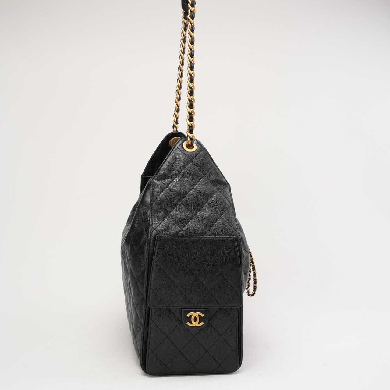 Chanel 25 Medium Caviar Gold-Tone Black 2025