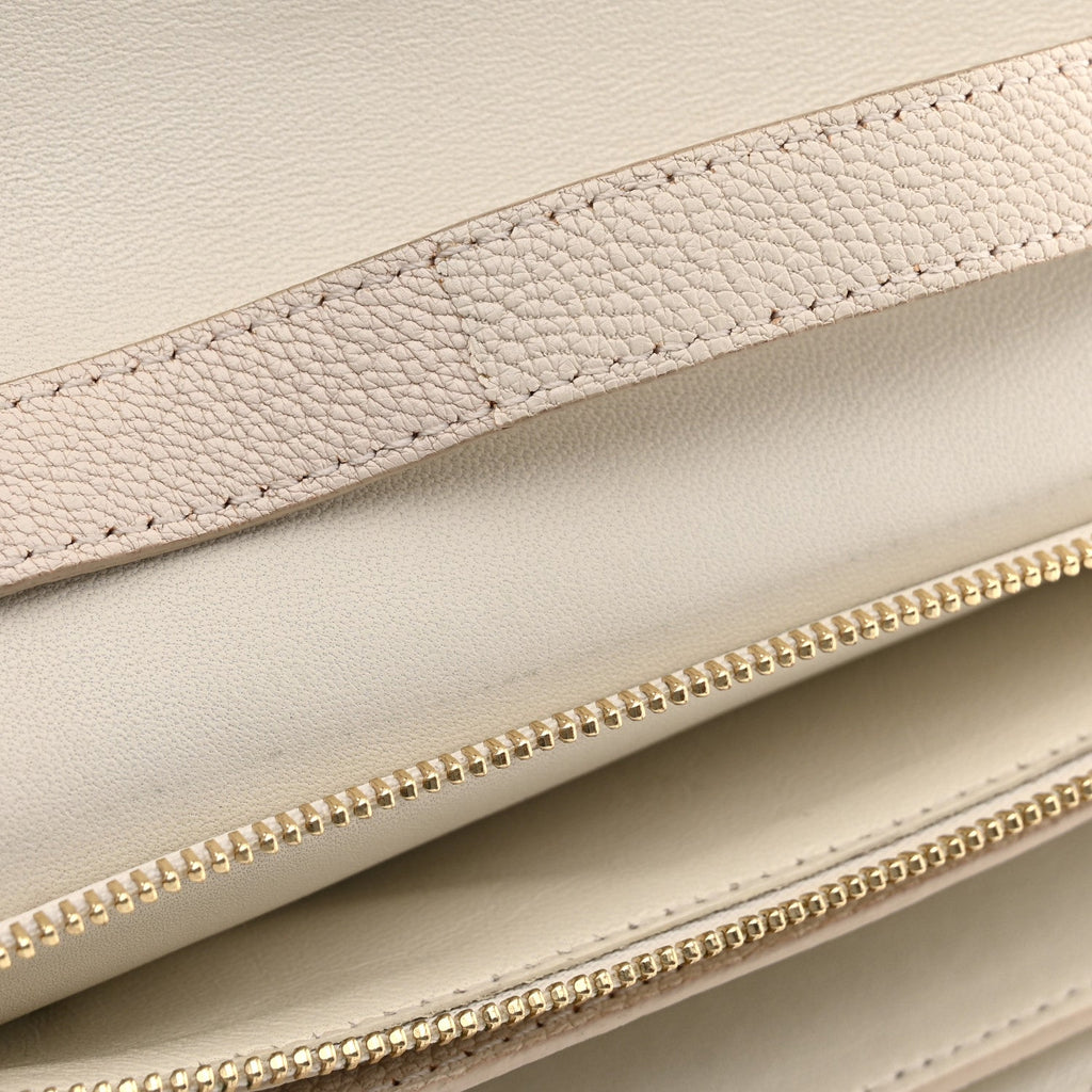 Goatskin Medium Classic Box Flap Bag White