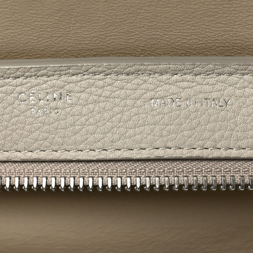 Spazzolato Calfskin Nubuck Small Trapeze Quartz