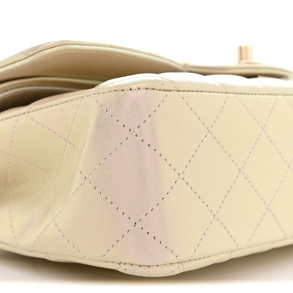 Iridescent Lambskin Quilted Medium Double Flap Ivory Ivory