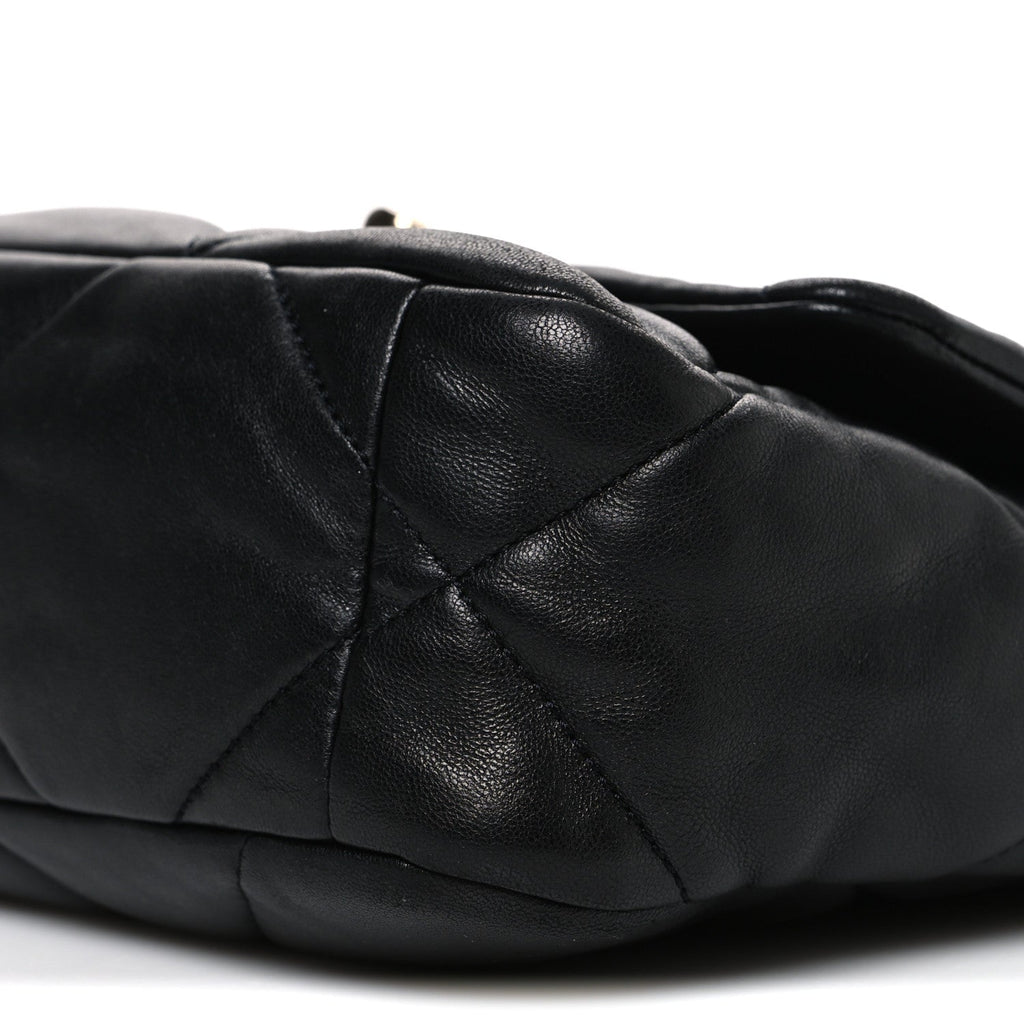 Lambskin Quilted Medium Chanel 19 Flap Black