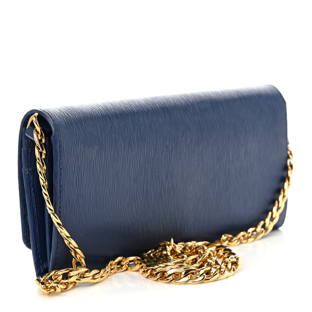 Saffiano Wallet on Chain Bluette