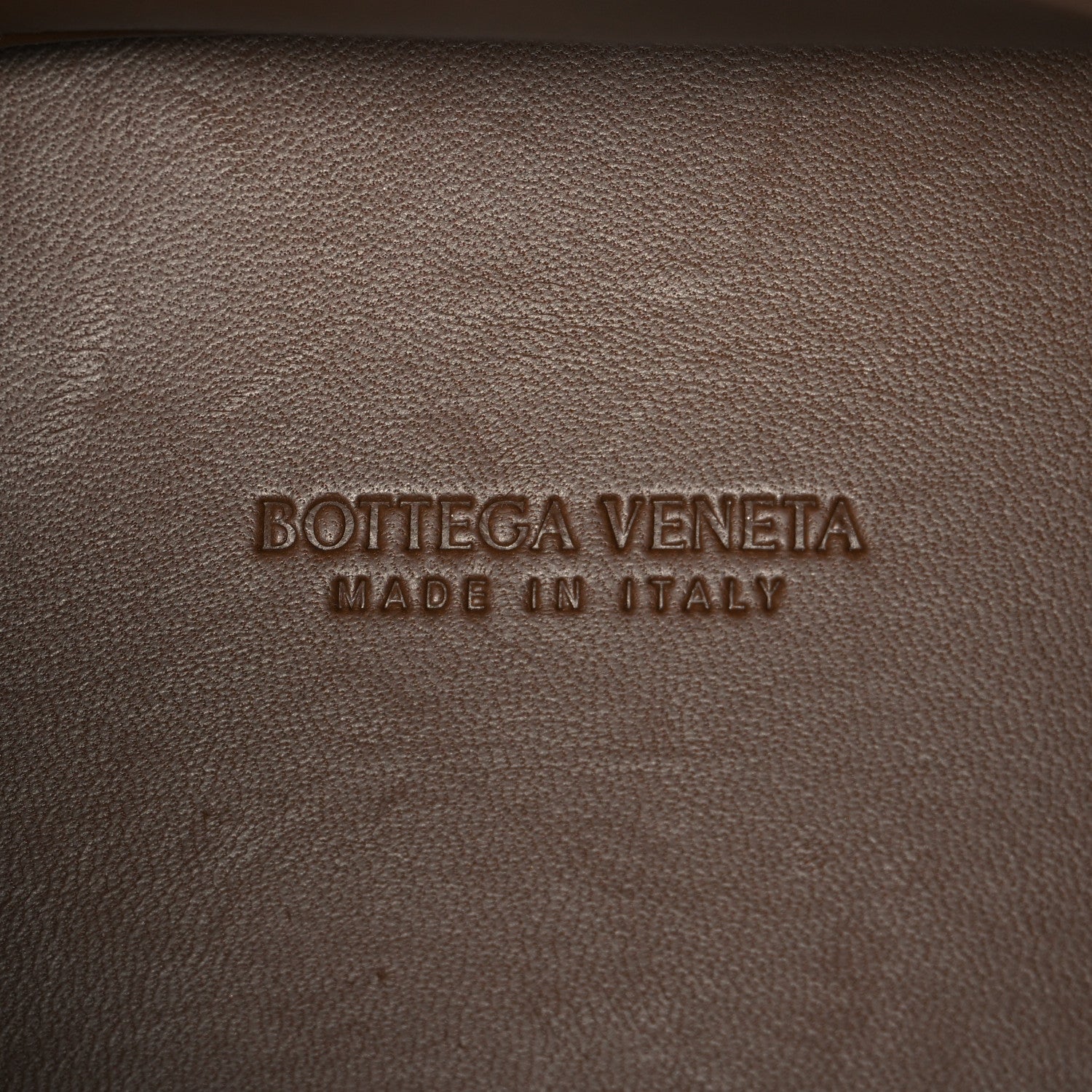 Nappa Intrecciato Small Andiamo Shoulder Bag Nocciola