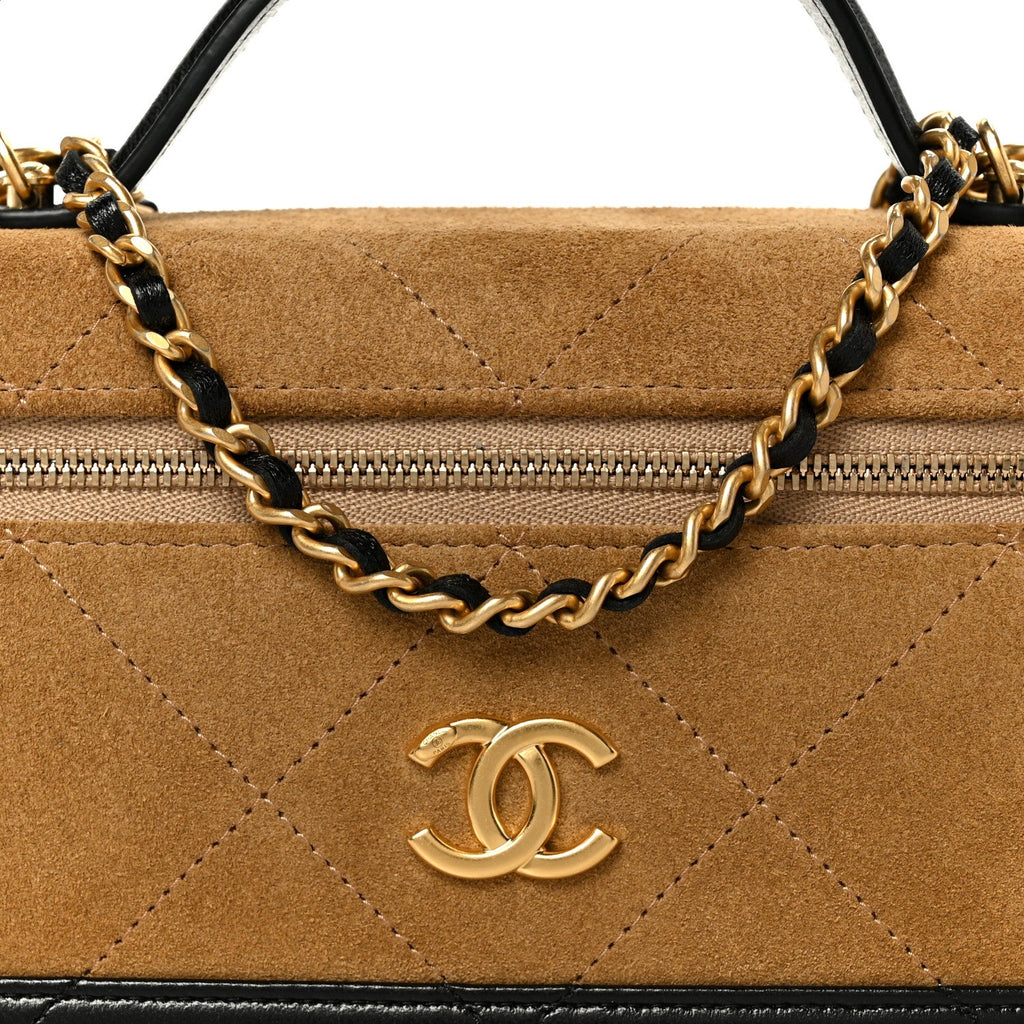 Suede Calfskin Shiny Lambskin Stitched Top Handle Slim Vanity Case With Chain Beige Black