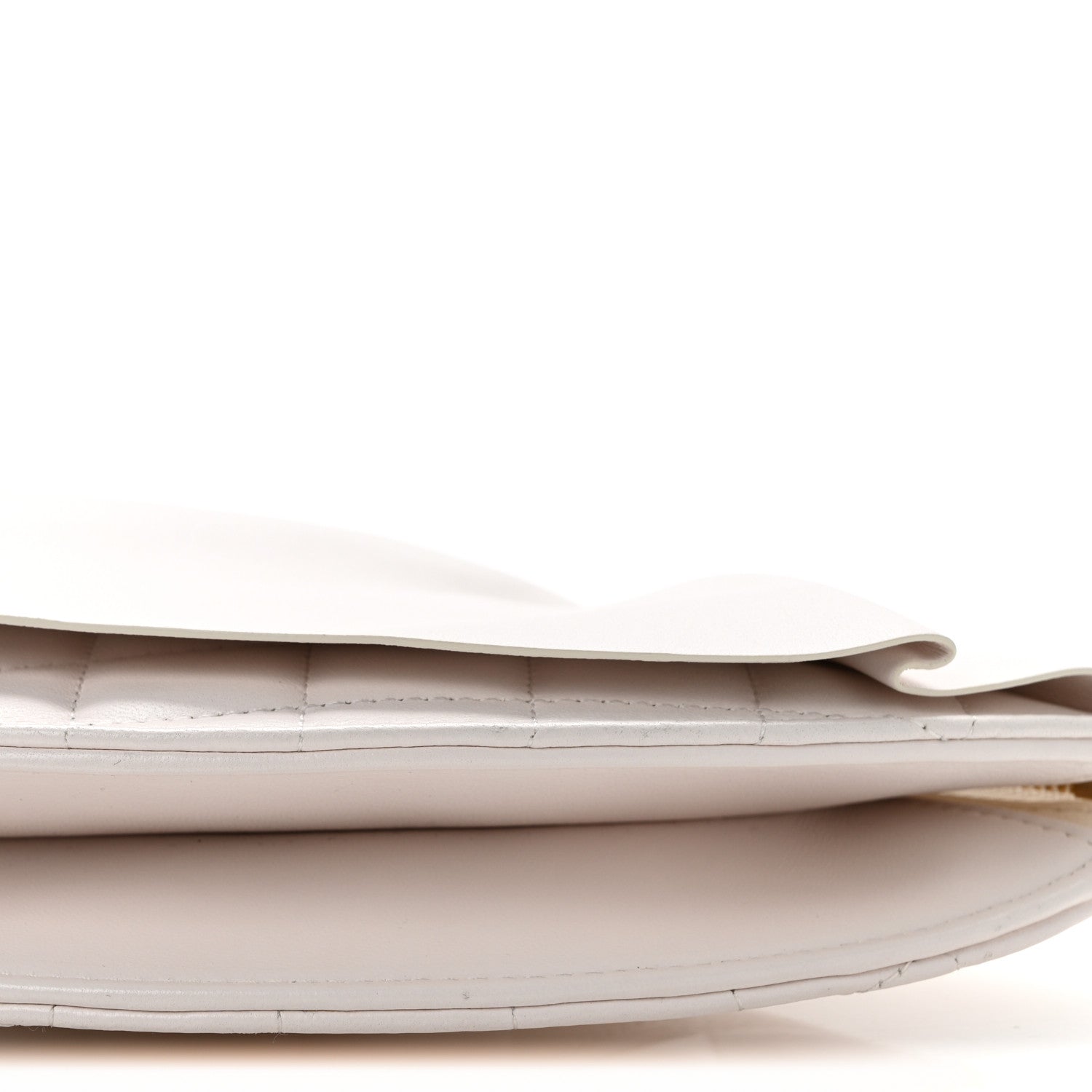 Lambskin Quilted Wave Clutch White