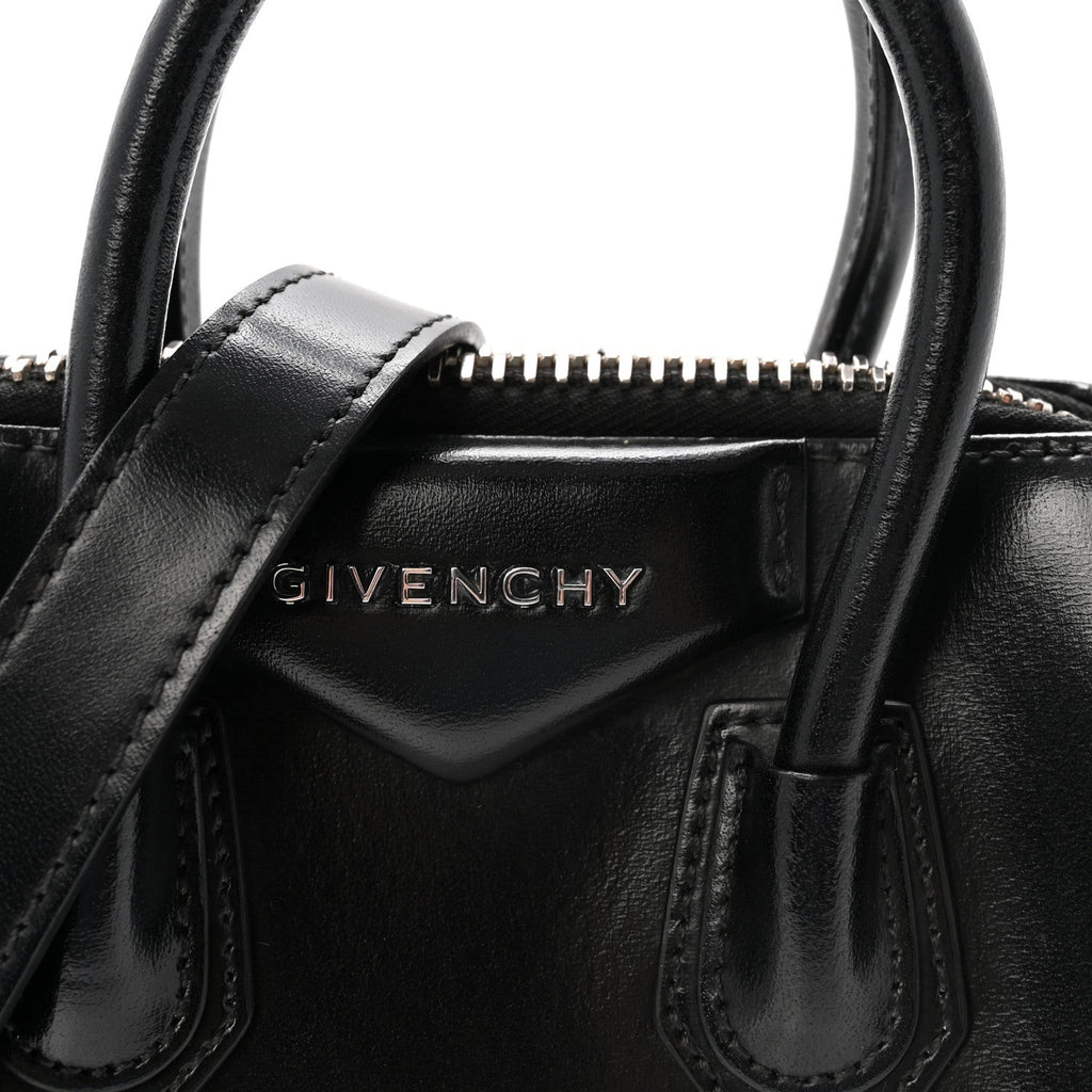 Shiny Lord Calfskin Mini Antigona Black