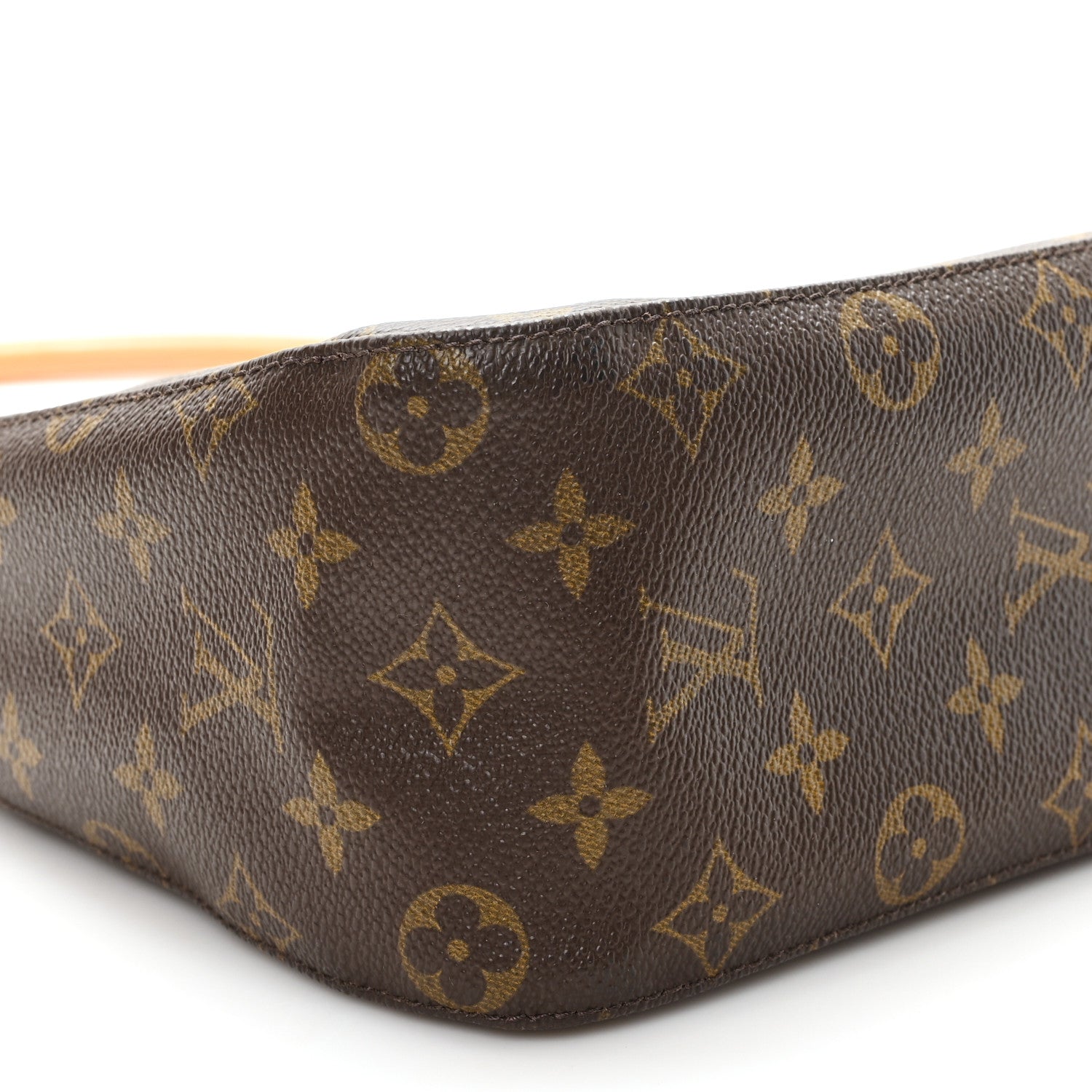 Monogram Looping MM