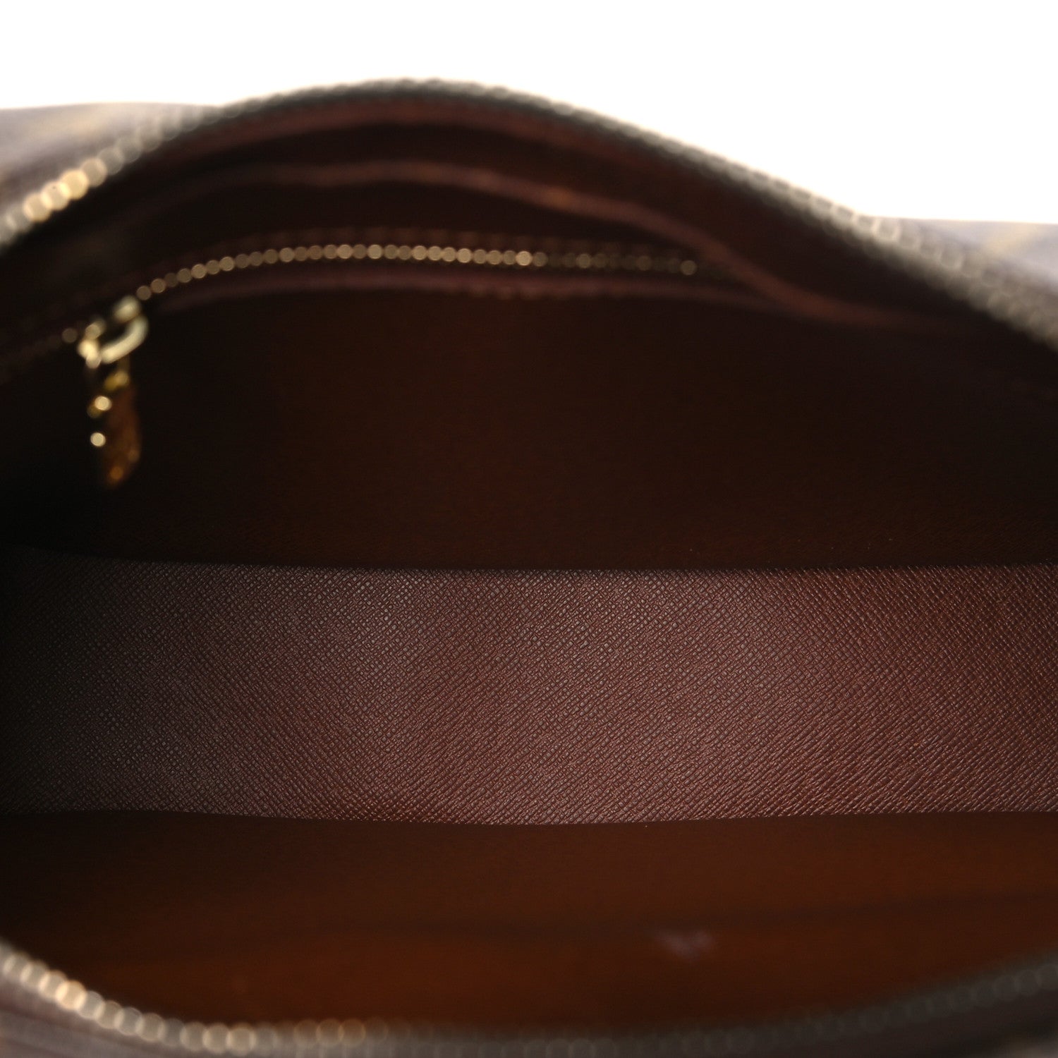 Monogram Nil 28