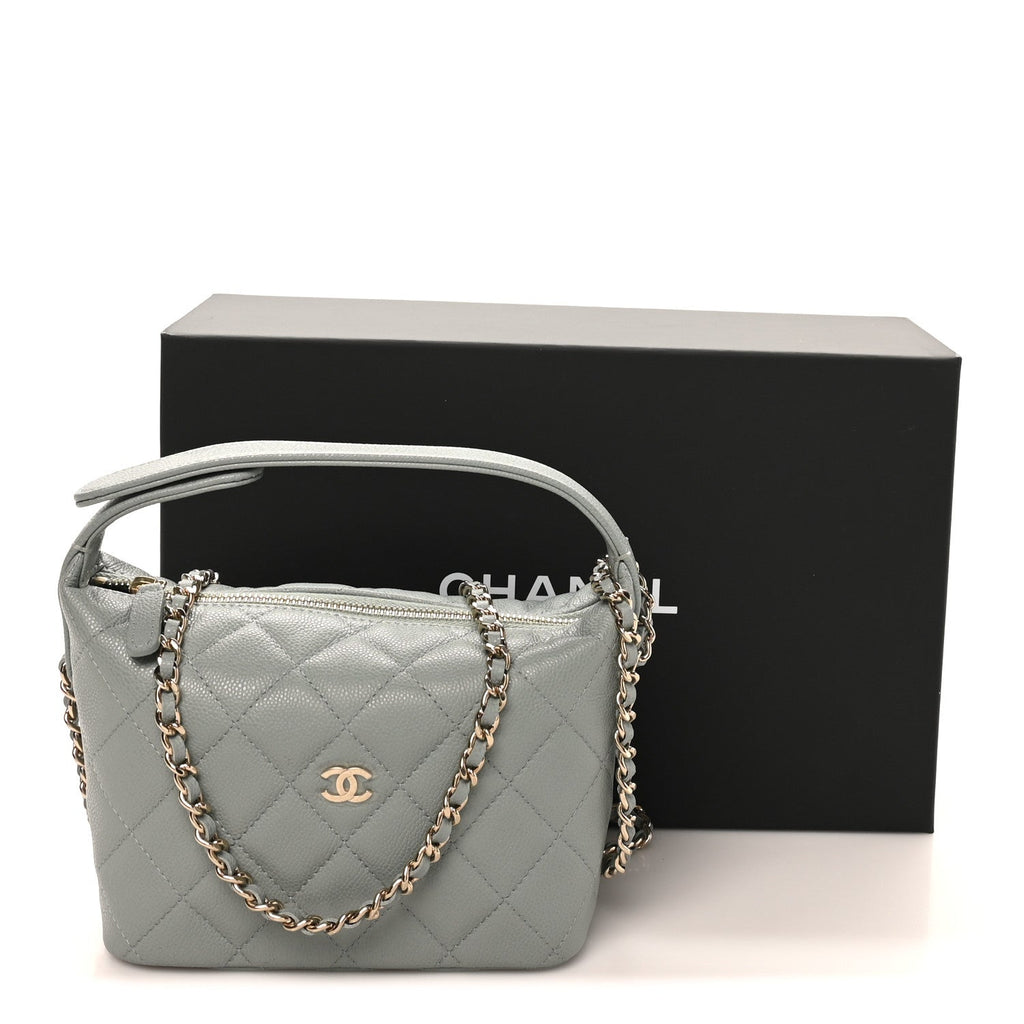 Caviar Quilted Hobo Clutch With Chain Light Green Light Green