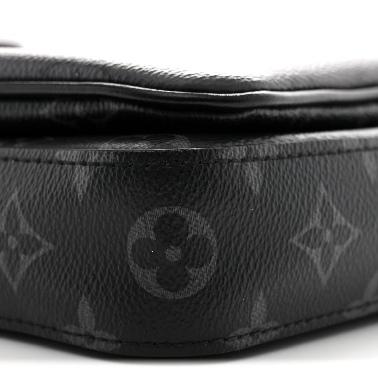 Reverse Monogram Eclipse Trio Messenger