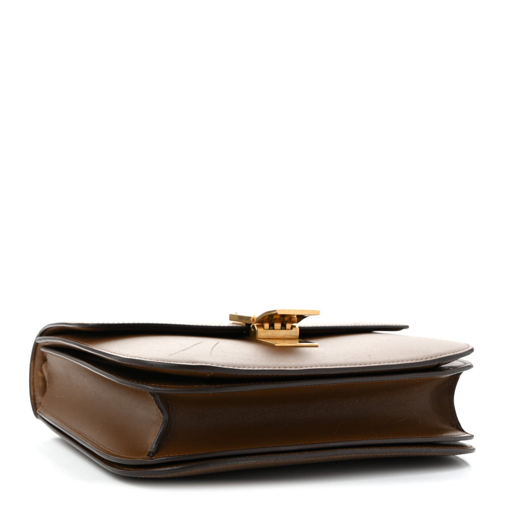 Box Calfskin Medium Classic Box Flap Bag Camel