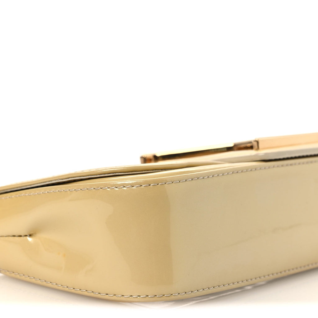 Patent Sobe Clutch Beige Poudre
