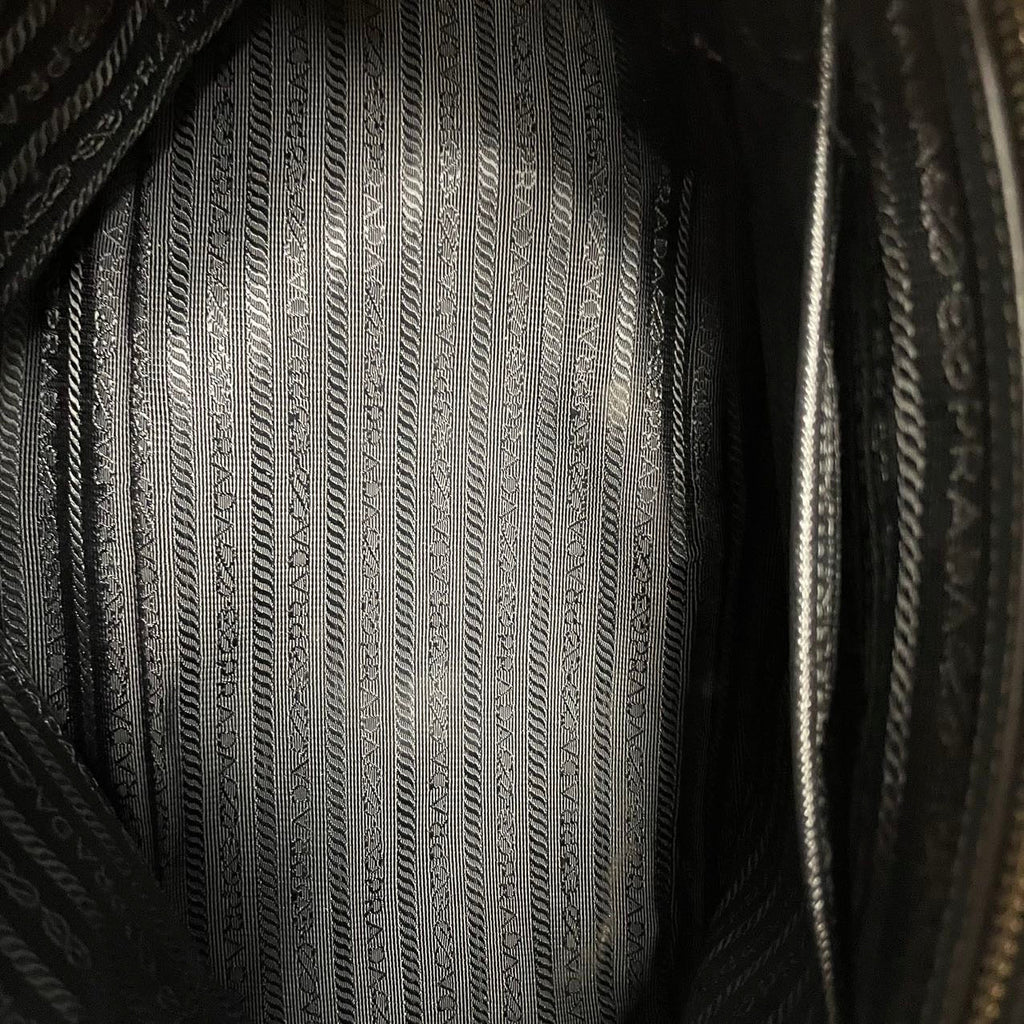Prada Saffiano Medium Galleria Zip Tote Leather Black