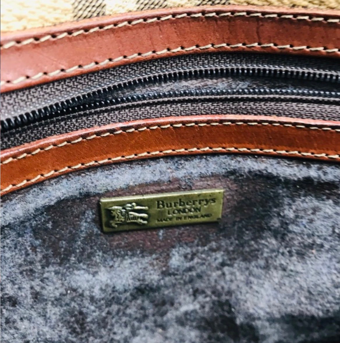 BURBERRY Nova Check Shoulder Bag