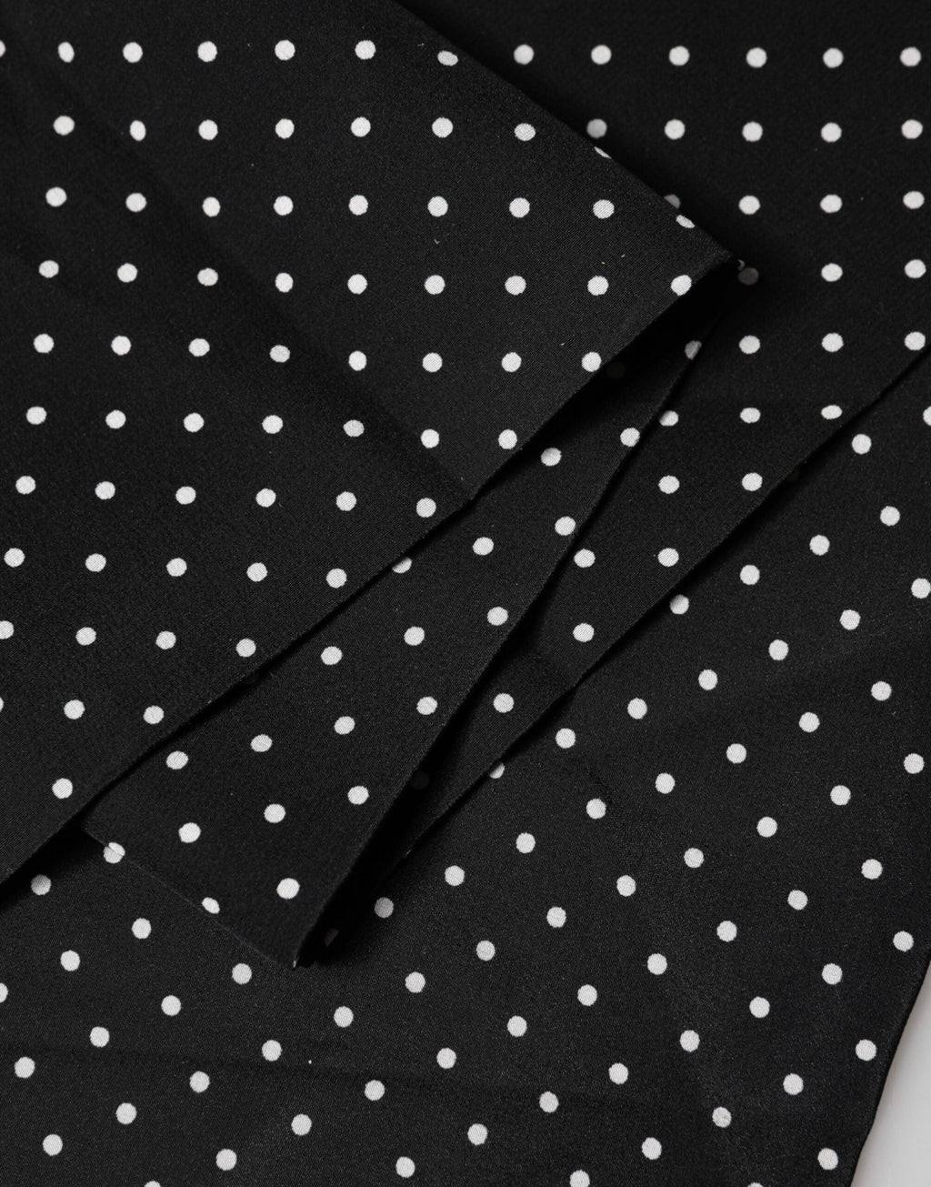 Dolce & Gabbana Black Polka Dot Neck Wrap Foulard 133.5cm x 12.5cm Men's Scarf