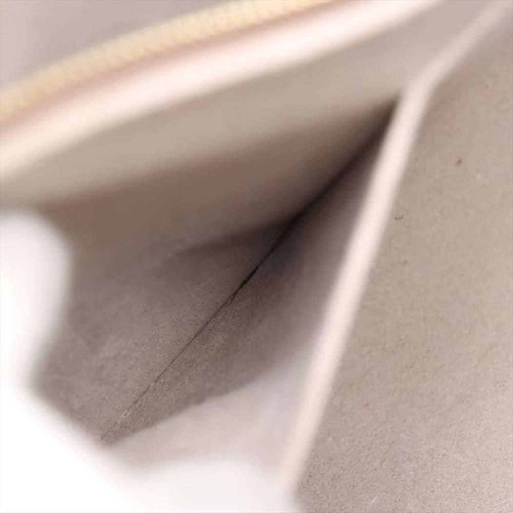Louis Vuitton Bicolor Monogram Giant On the Go MM Dove x Cream