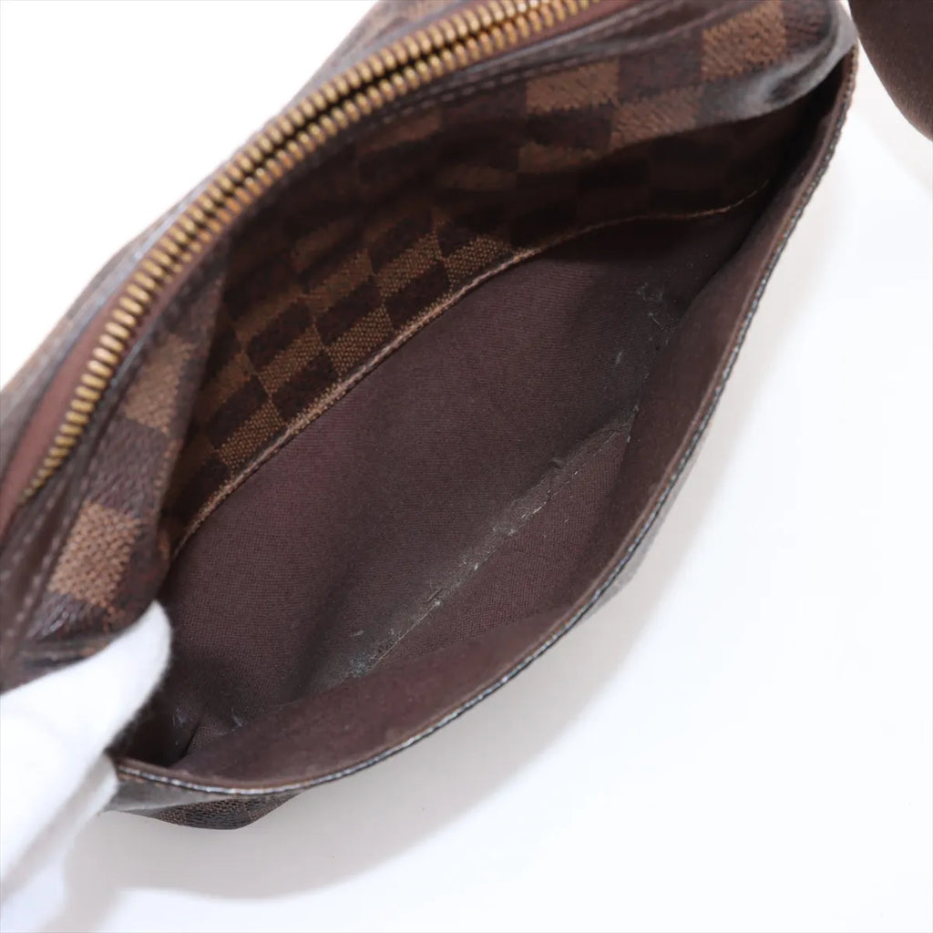 Louis Vuitton Damier Ebene Trotteur Beaubourg