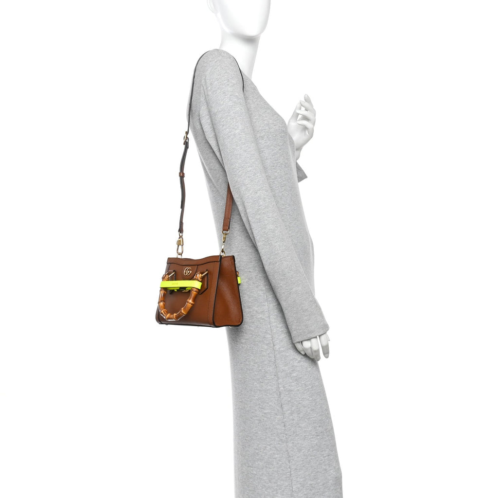 Wonka Grain Calfskin Mini Diana Tote Bag Cuir Yellow Fluo